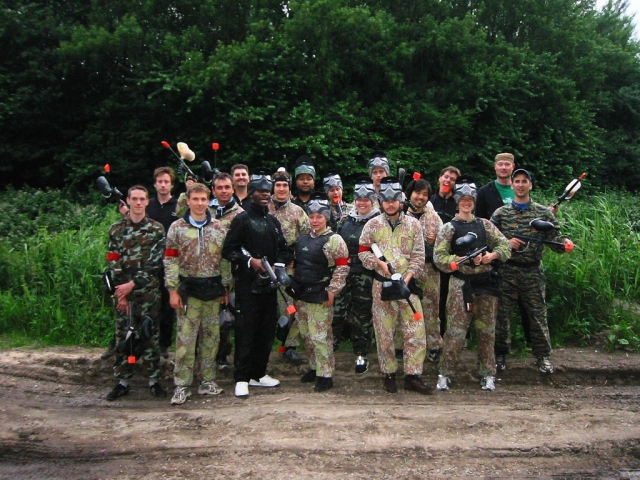 Jugar al gotcha con tus companeros de trabajo